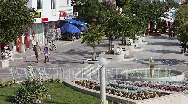 Apartmani Drago Tucepi