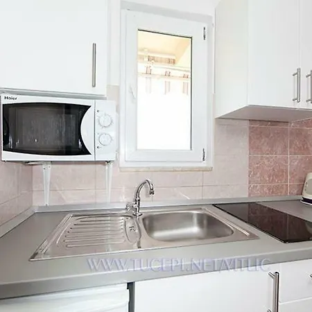 Apartment Apartmani Drago *